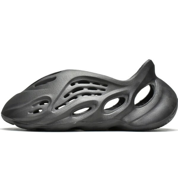 adidas originals Yeezy Foam Runner Onyx HP8739