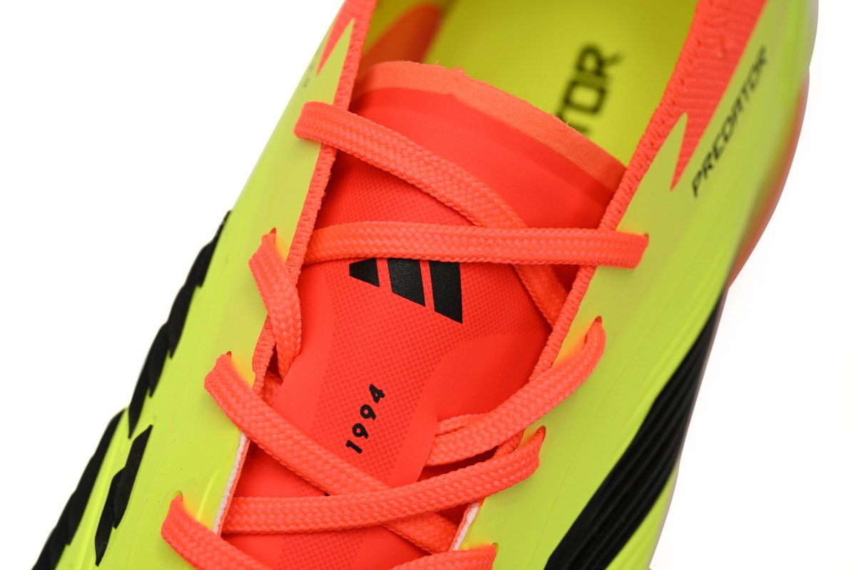 Adidas Predator Mutator 20.1 Low Black Yellow IG1803 - Image 8