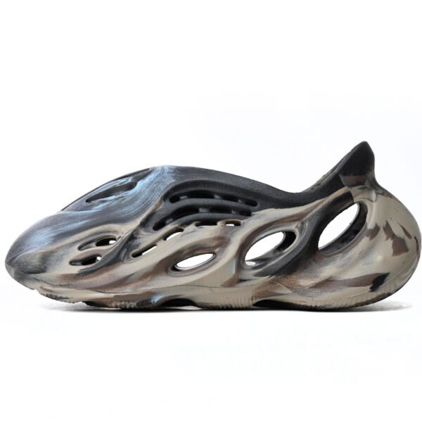 adidas Yeezy Foam Runner Blue Clown ID4126