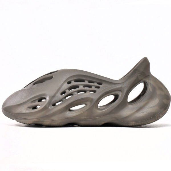 adidas Yeezy Foam Runner Stone Sage GX4472