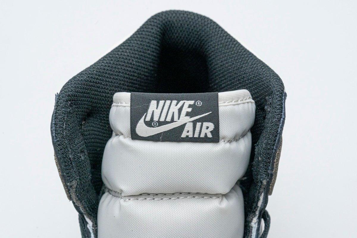 Air Jordan 1 Retro High OG 'Dark Mocha'  555088-105 - Image 5