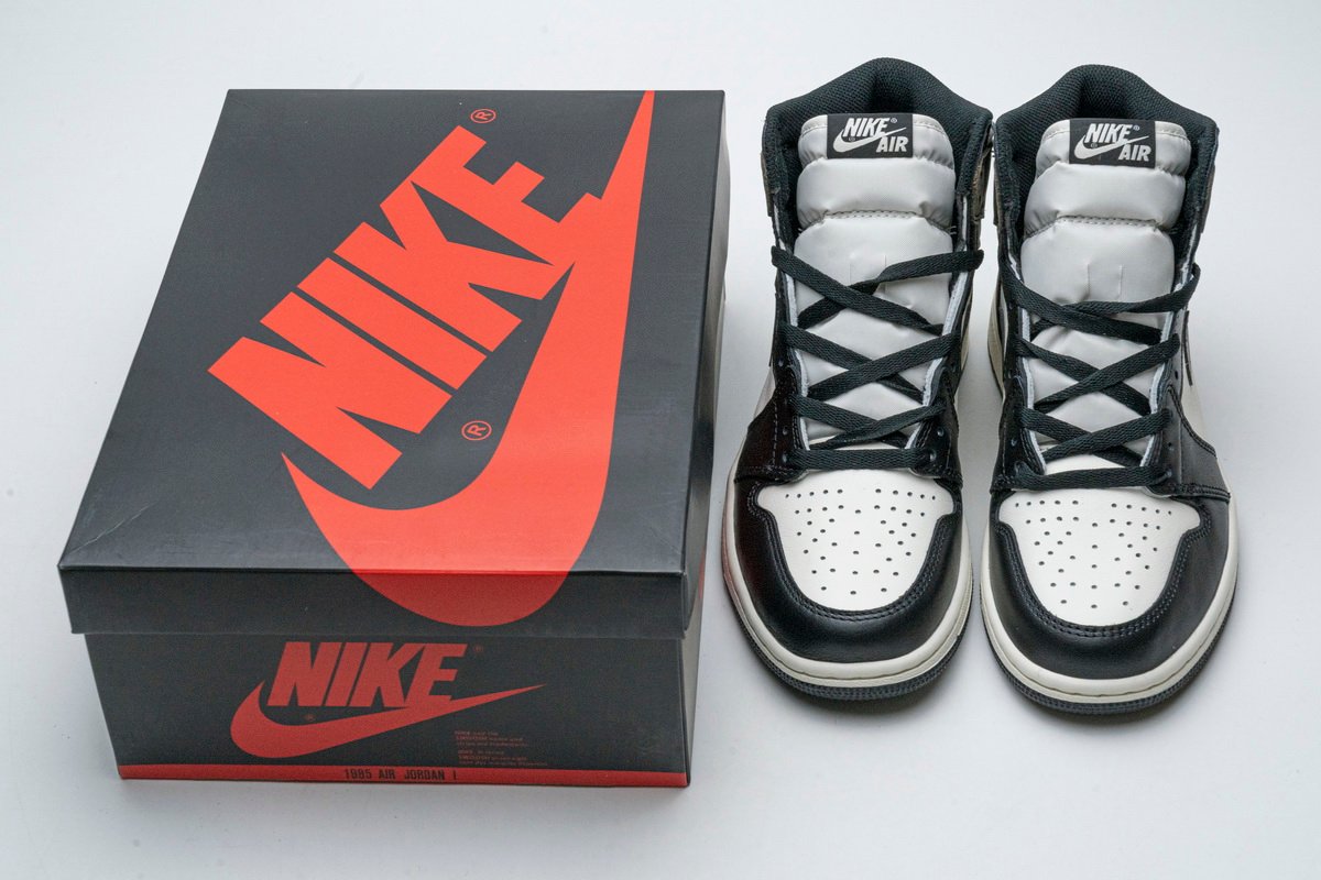 Air Jordan 1 Retro High OG 'Dark Mocha'  555088-105 - Image 2