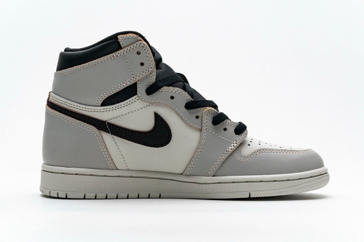 Air Jordan 1 Retro High OG Defiant SB NYC to Paris CD6578-006 - Image 3