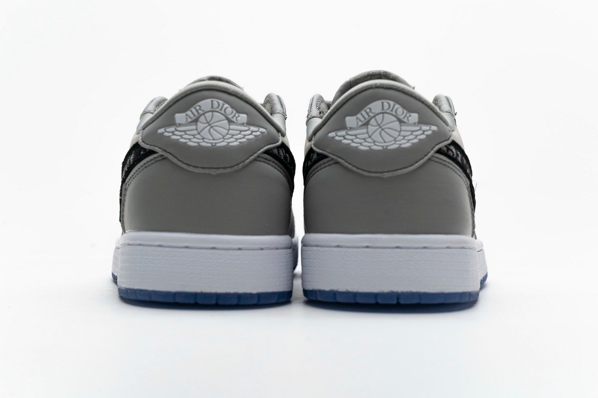 Air Jordan 1 Retro Low Dior CN8608-002 - Image 5