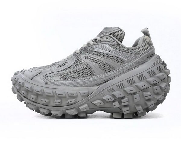 Balenciaga Defender Light Gray 685611 W2RA6 1200