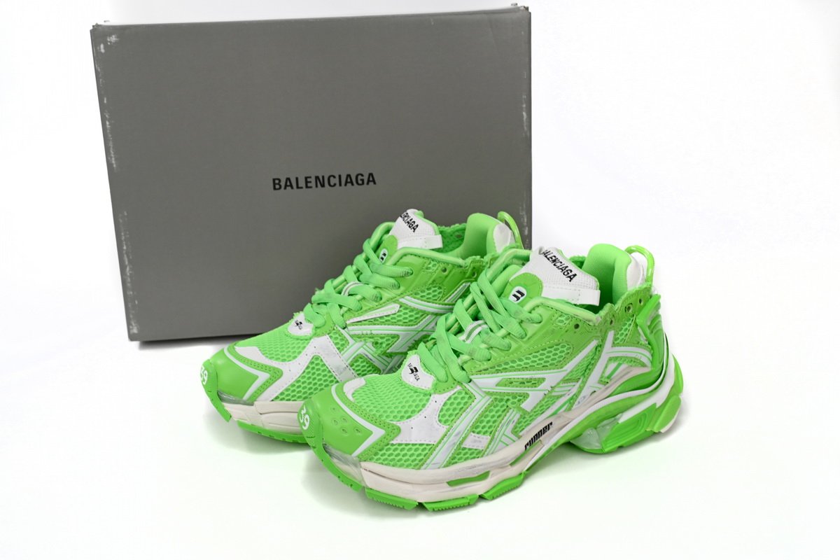 Balenciaga Runner White Green 677402 W3RBM 3590 - Image 2