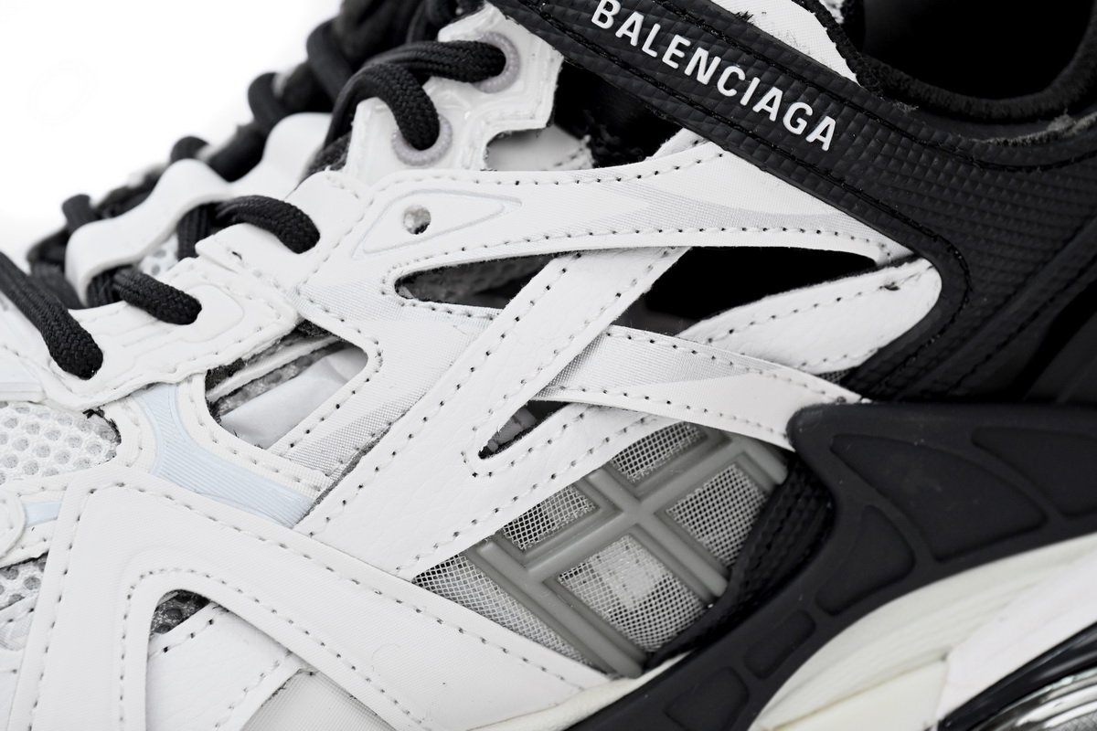 Balenciaga Track 2 Sneaker Black And White 568614 W2GN3 1090 - Image 8