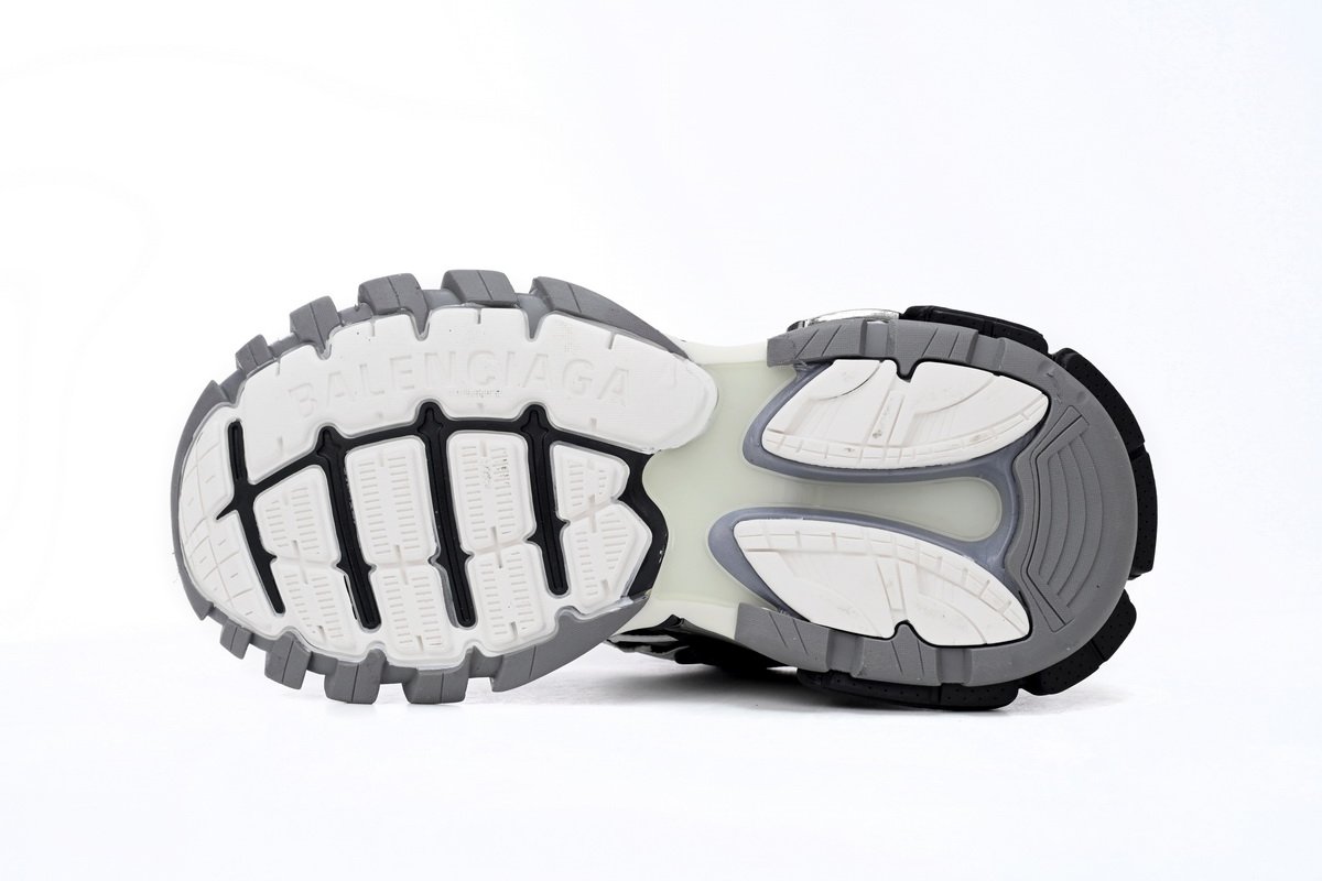 Balenciaga Track 2 Sneaker Black And White 568614 W2GN3 1090 - Image 11