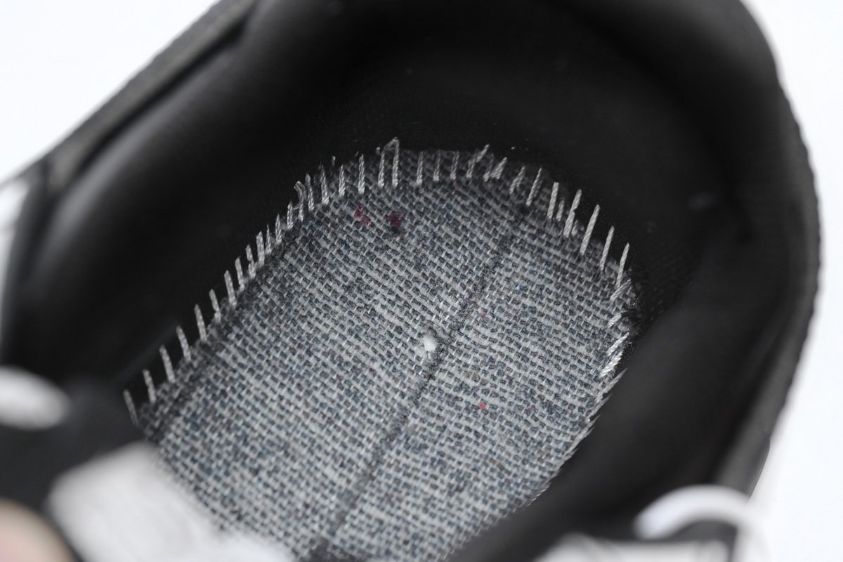 Balenciaga Track 2 Sneaker Black And White 568614 W2GN3 1090 - Image 9