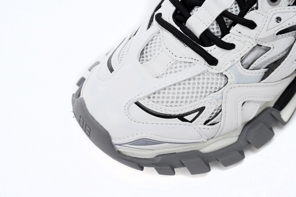 Balenciaga Track 2 Sneaker Black And White 568614 W2GN3 1090 - Image 13