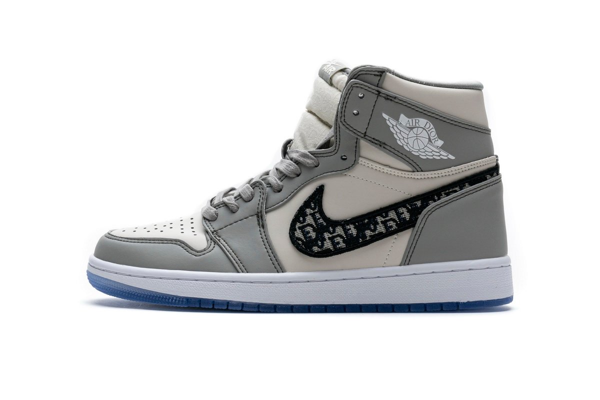Dior x Air Jordan 1 High OG  CN8607-002 - Image 1