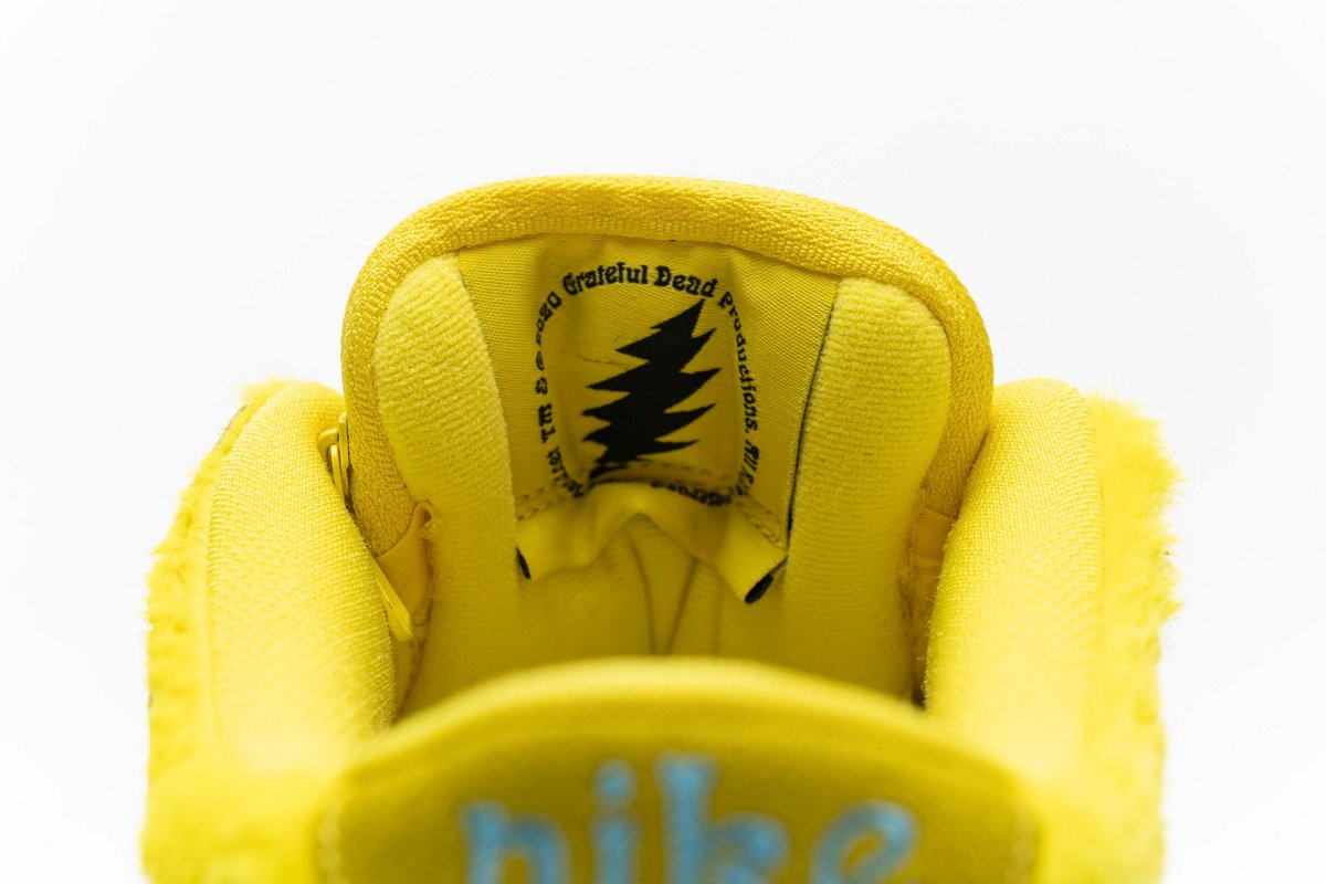 Grateful Dead x Nike SB Dunk Low “ Yellow Bear” CJ5378-700 - Image 11