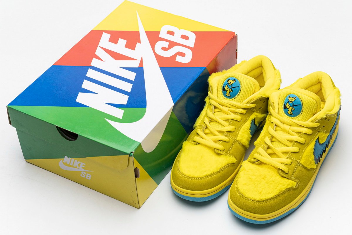 Grateful Dead x Nike SB Dunk Low “ Yellow Bear” CJ5378-700 - Image 2