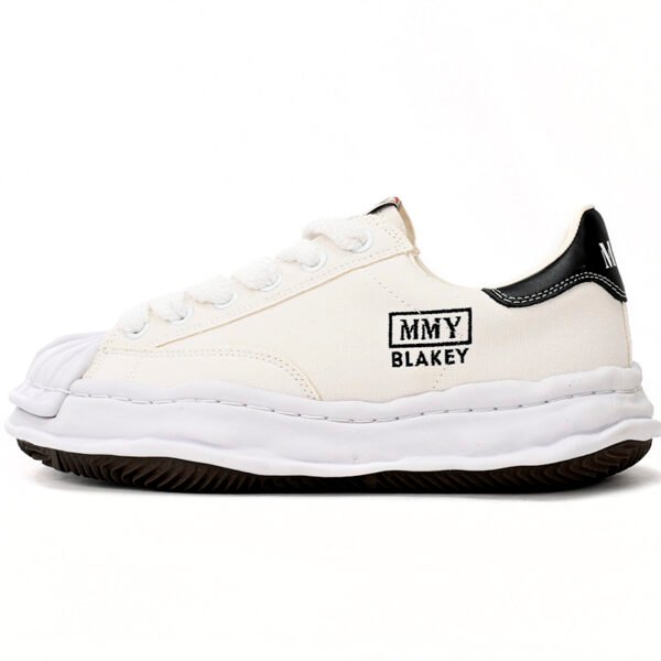 Mihara Yasuhiro White And All White And Black Tail NO.763