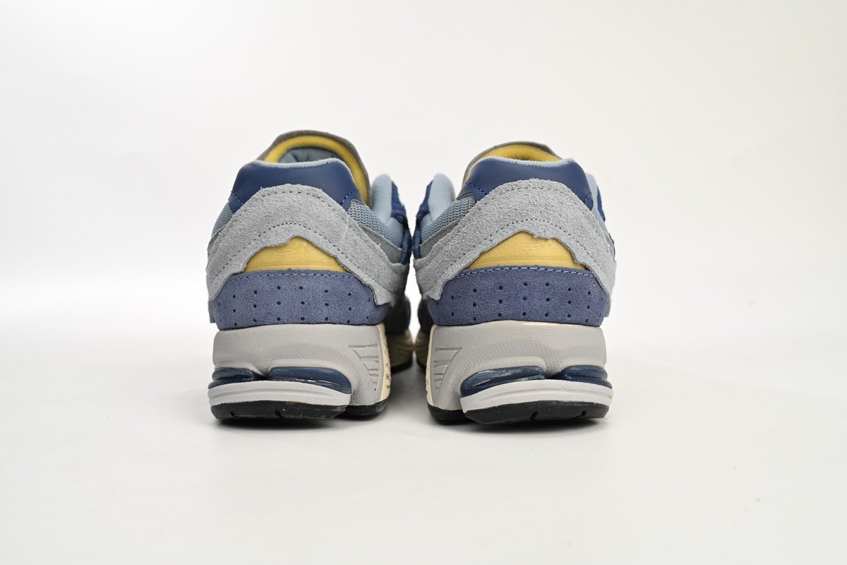New Balance 2002R Protection Pack Light Arctic Grey Purple M2002RDI - Image 4