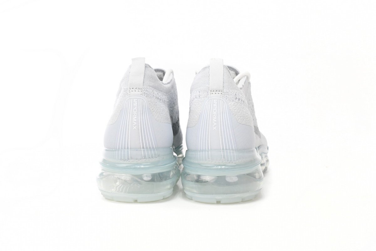 Nike Air VaporMax 2023 Flyknit Pure Platinum DV1678-002 - Image 4