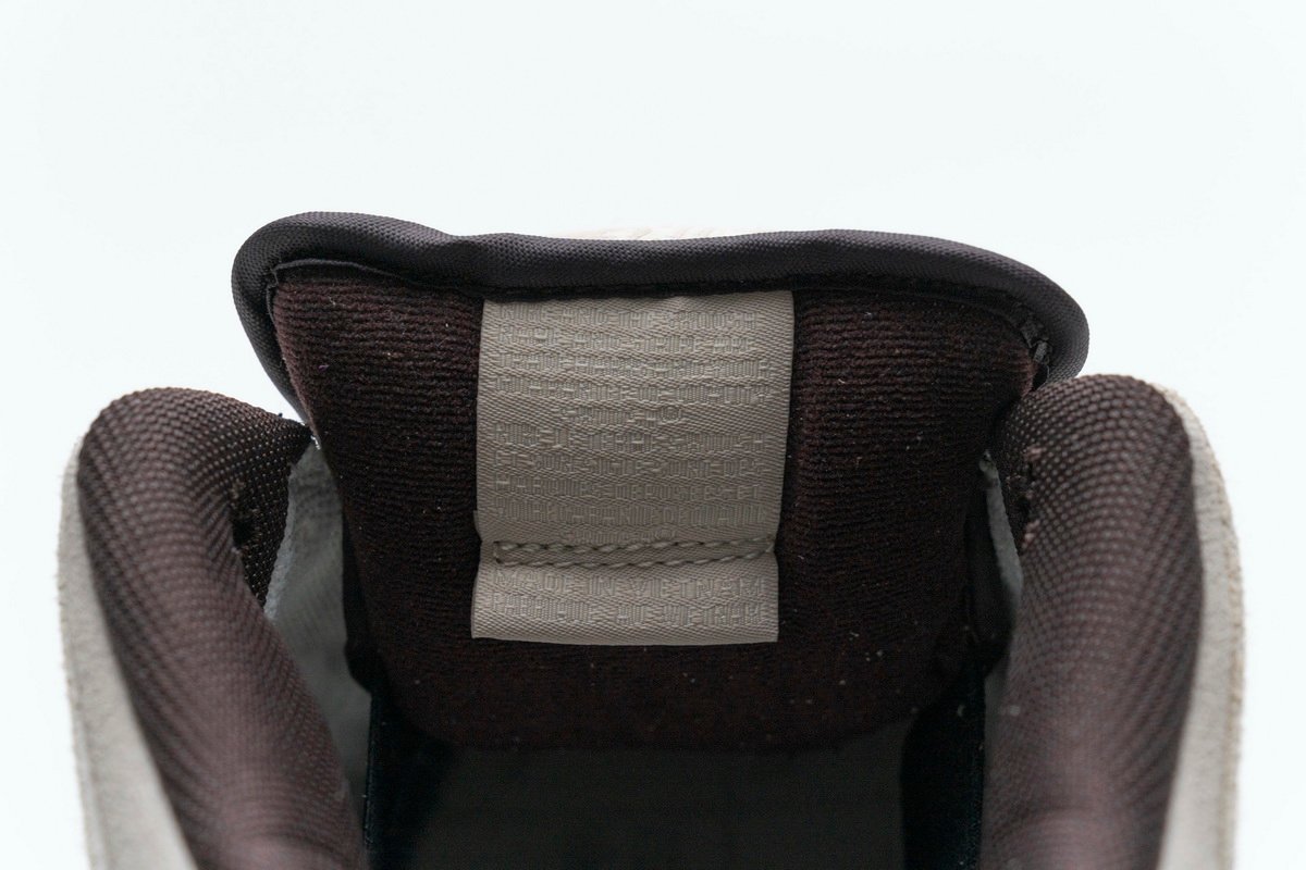 Nike SB Dunk Low Pro Desert Sand Mahogany BQ6817-004 - Image 12