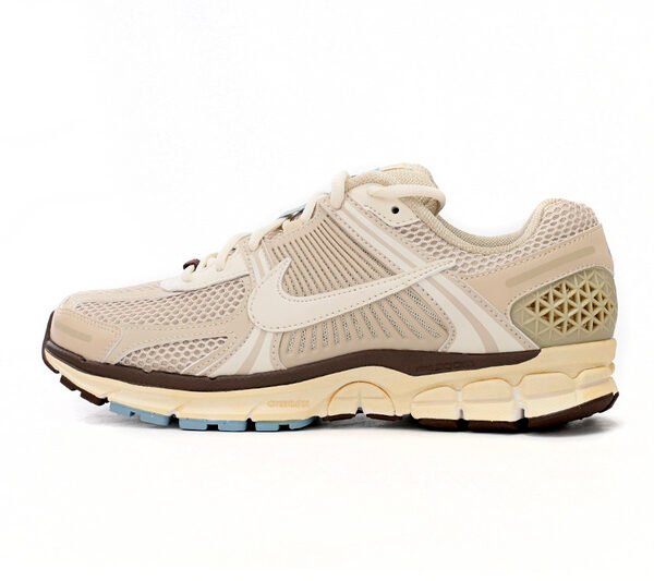 NikeAir Zoom Vomero 5 Beige  FB8825-111