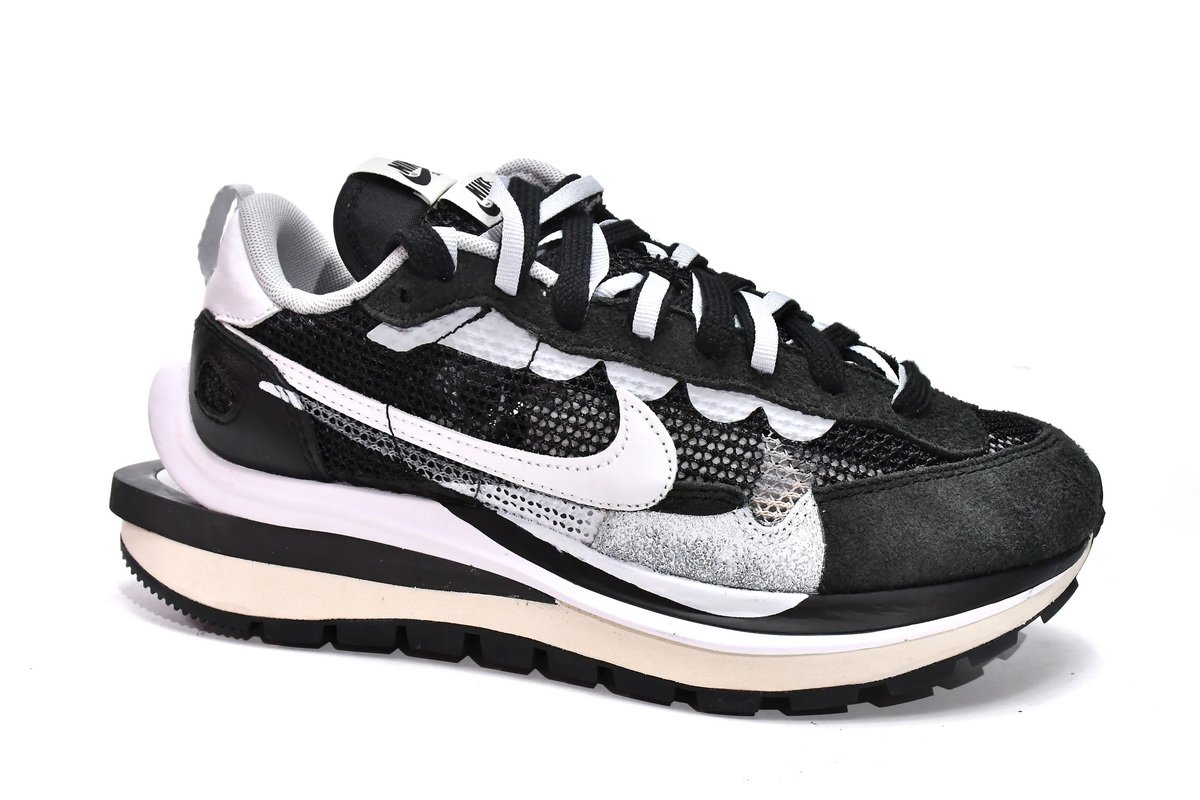 Sacai x Nike Pegasua Vaporfly Black White CV1363-001 - Image 3