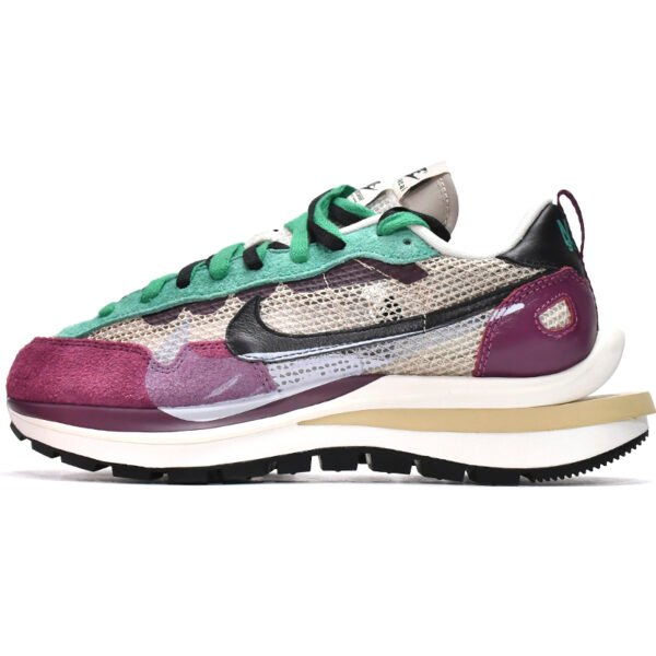 Sacai x Nike Pegasua Vaporfly String Black Villain Red DD3035-200