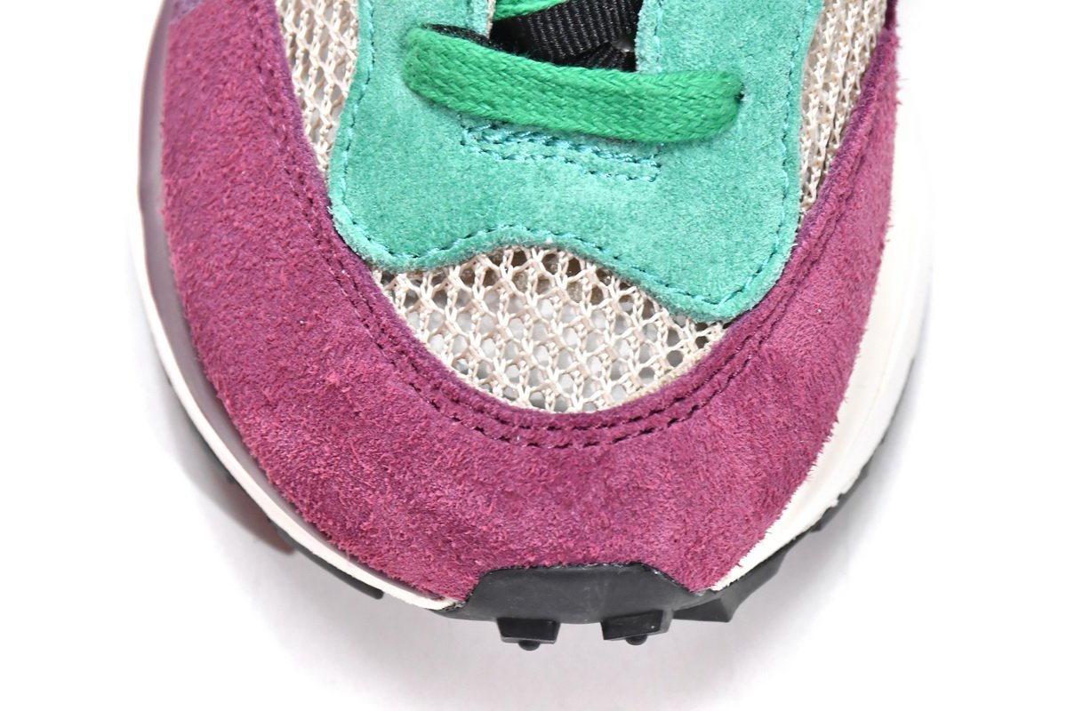 Sacai x Nike Pegasua Vaporfly String Black Villain Red DD3035-200 - Image 8