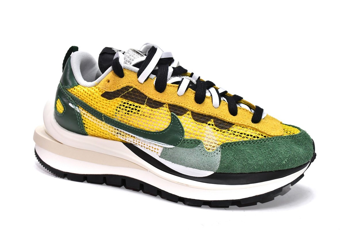 Sacai x Nike Pegasua Vaporfly Yellow Green CV1363-700 - Image 3