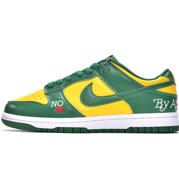 (OG)Supreme x Nike SB Dunk Low Brazil  DO7412-983