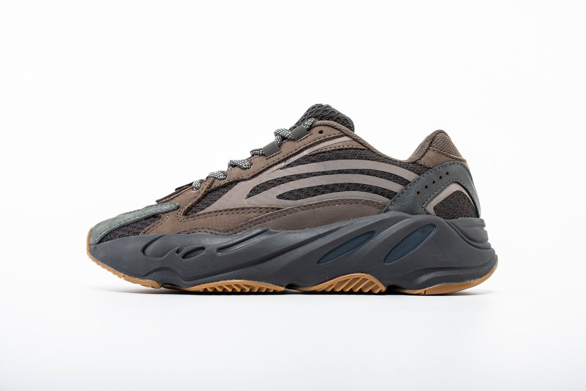 LUYI Yeezy Boost 700 V2 “Static” EG6860 - Image 1